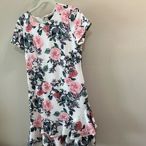 Ivanka Trump Floral Ruffle Hem Dress - Pink & White Size 10 cap sleeve